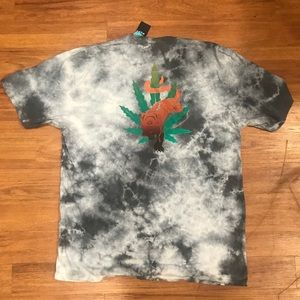 HUF BLACKLIGHT PANTHER TEE (GREY CRYSTAL WASH)